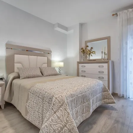 Apto Vallellano Junto Al Casco Historico & Parking Incluido Кордова