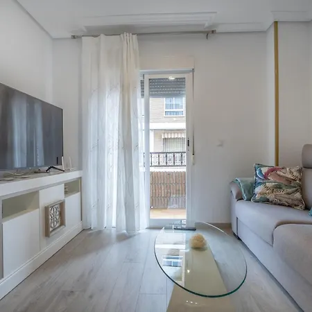 Апартаменты Apto Vallellano Junto Al Casco Historico & Parking Incluido