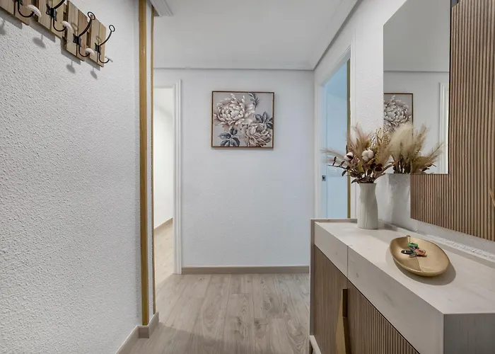 公寓 Apto Vallellano Junto Al Casco Historico & Parking Incluido *