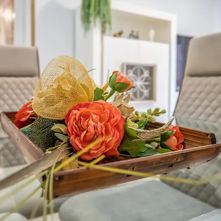 Apartamento Apto Vallellano Junto Al Casco Histórico&parking Incluido *