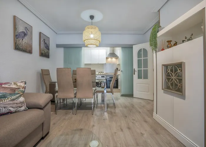 Apto Vallellano Junto Al Casco Historico & Parking Incluido *